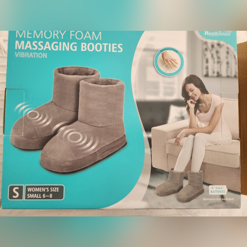 Memory foam massaging booties